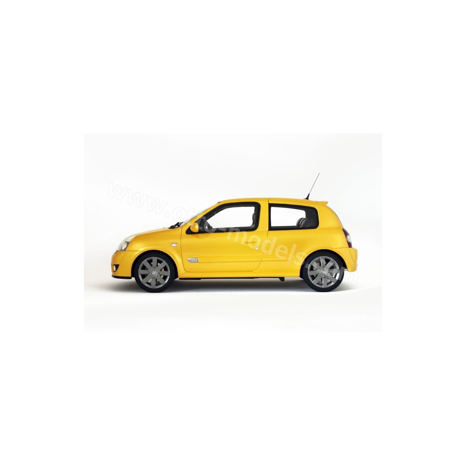 Renault Clio 2 Ph.3 R.S. Sirius Yellow 2004