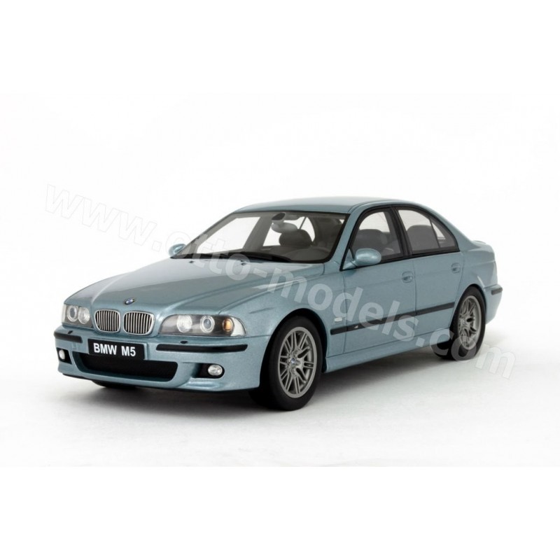 BMW E39 M5 Silverwater Blue 2000