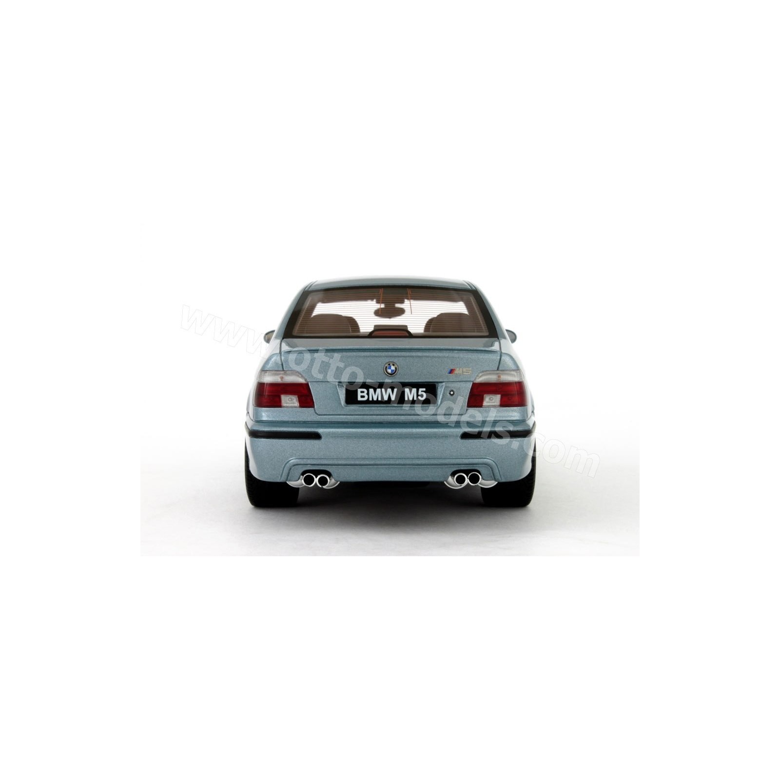 BMW E39 M5 Silverwater Blue 2000