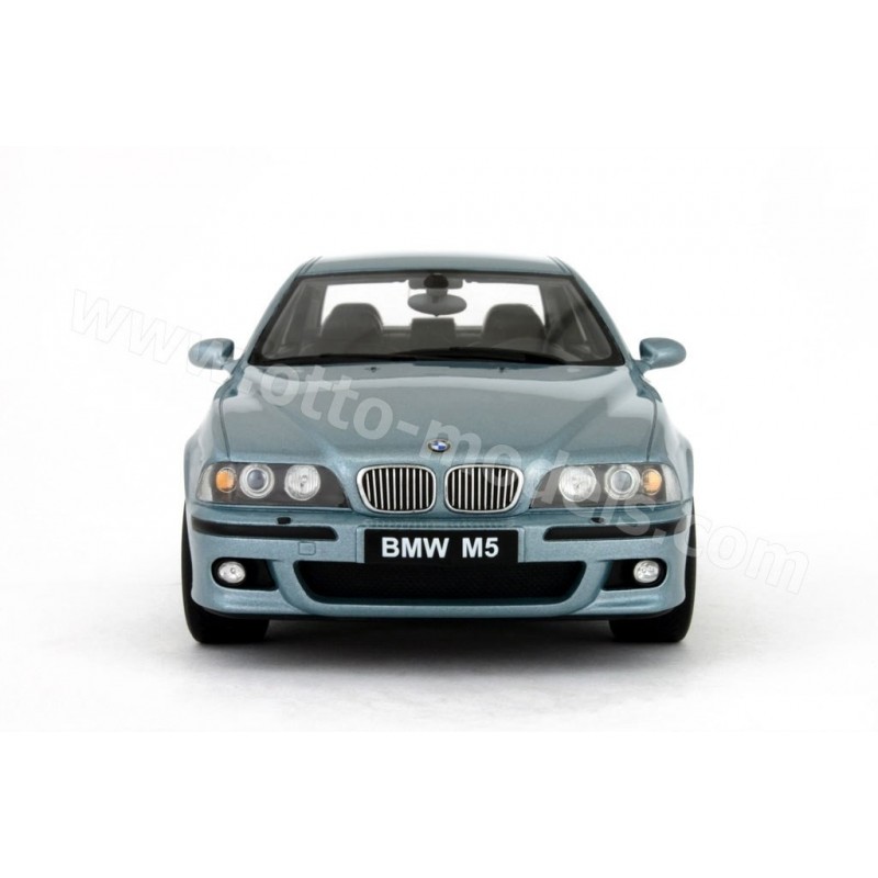 BMW E39 M5 Silverwater Blue 2000