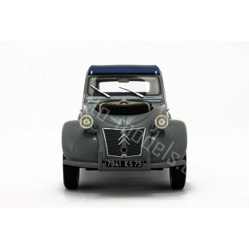 Citroën 2CV Sahara Gris Clair AC132 1961