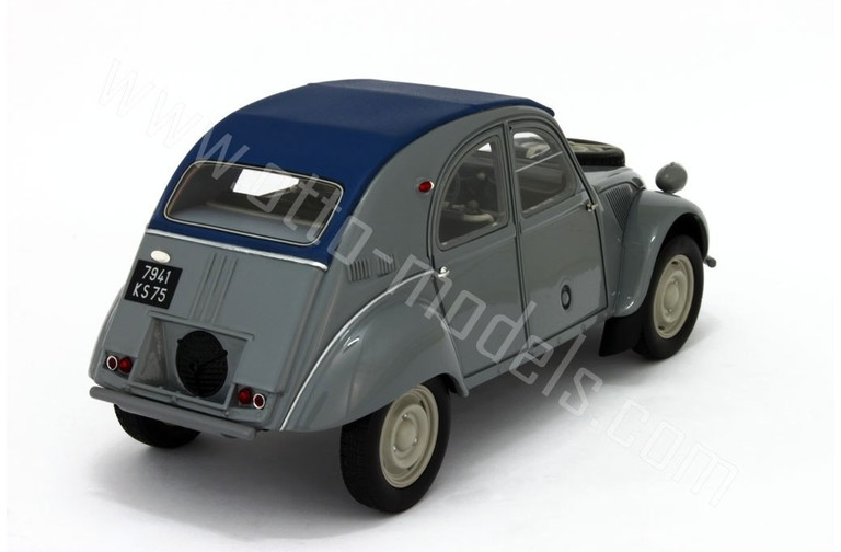 Citroën 2CV Sahara Gris Clair AC132 1961