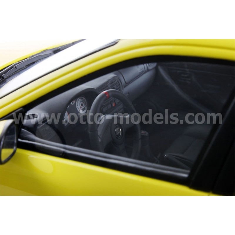 Seat Leon Cupra R Jaune Ovni 2002