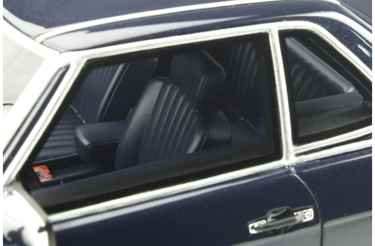 Mercedes-Benz 560 (R107) AMG Midnight Blue 1979