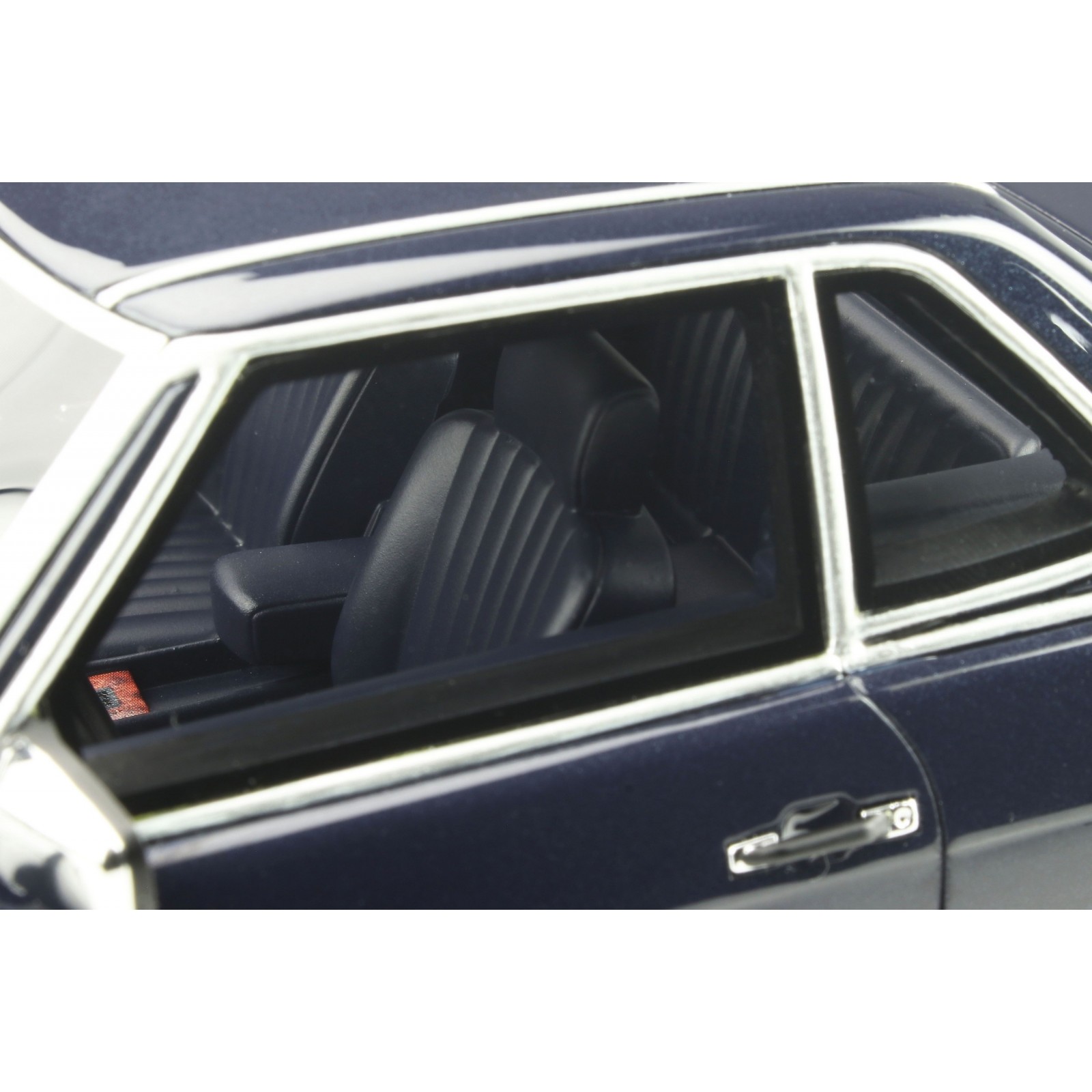 Mercedes-Benz 560 (R107) AMG Midnight Blue 1979