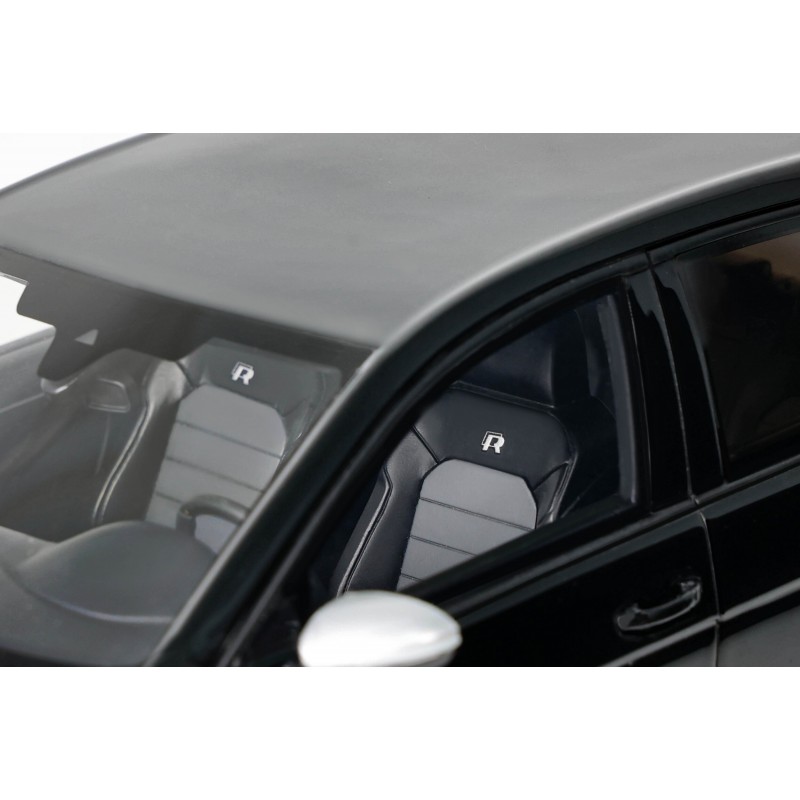 Volkswagen Golf VII R 5 doors Deep Black LC9X 2017