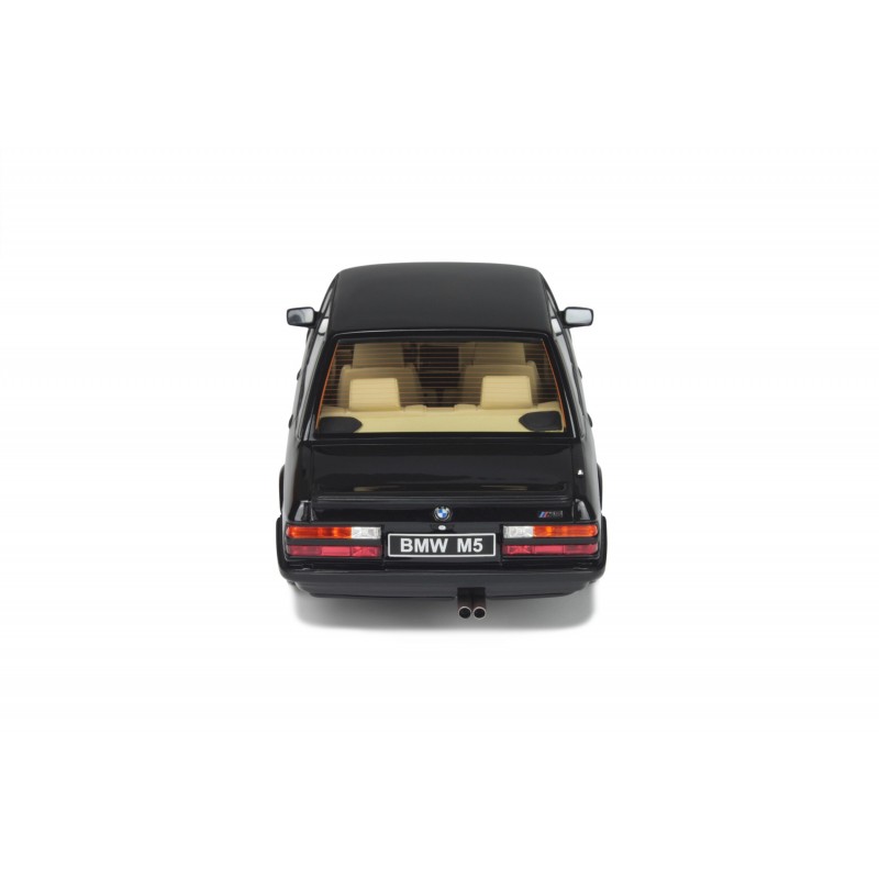BMW E28 M5 Diamond Black 1984