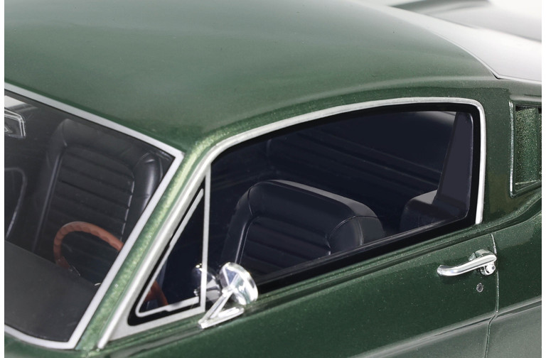 Ford Mustang Fastback Ivy Green Poly M1879 1965
