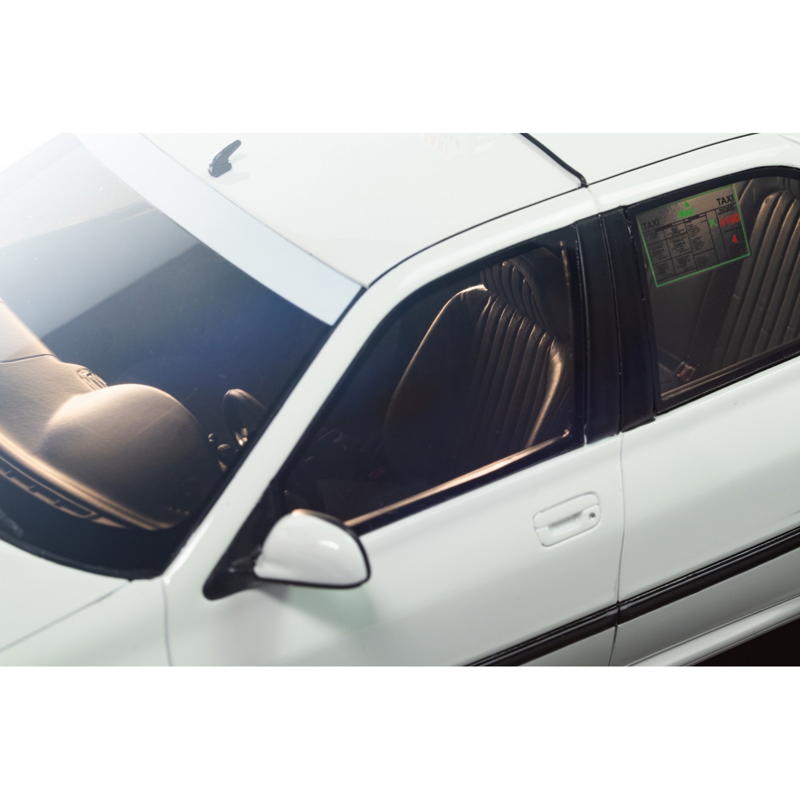 Peugeot 406 taxi Blanc Banquise 1998