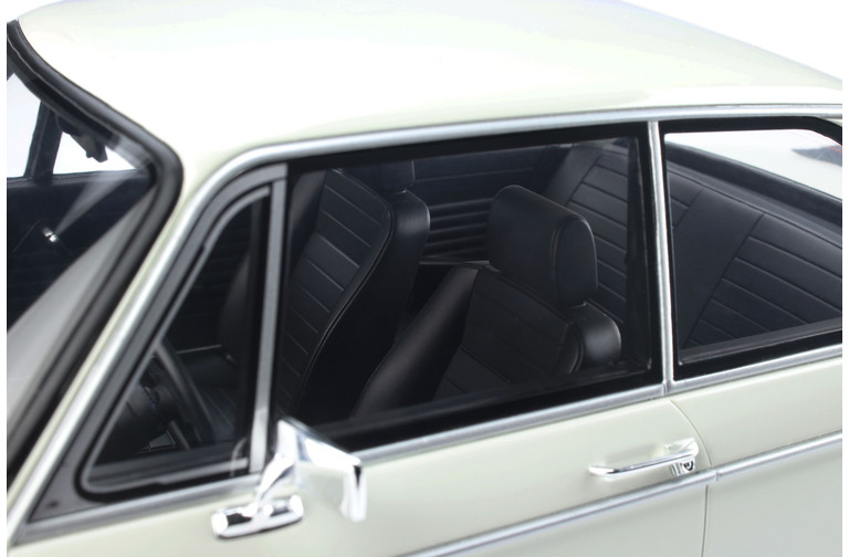 BMW 2002 Turbo Chamonix White 1974