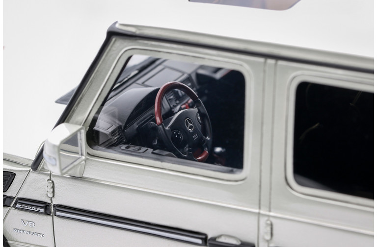 Mercedes-Benz G-Class 55 AMG Iridium Silver 2003