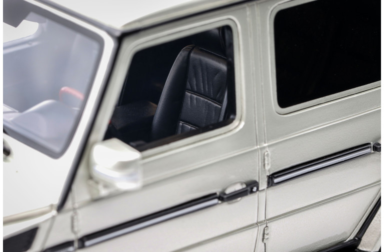 Mercedes-Benz G-Class 55 AMG Iridium Silver 2003