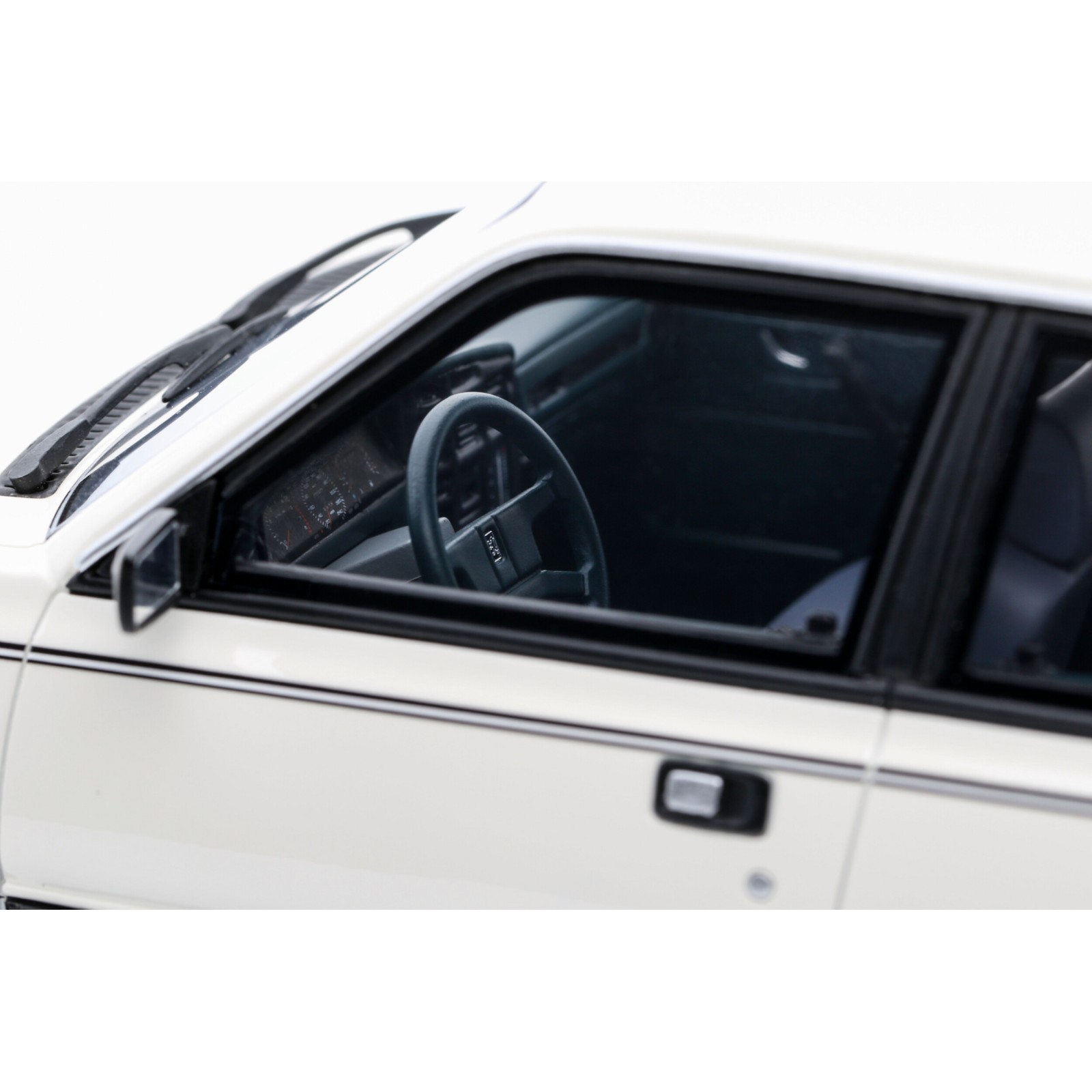 Peugeot 505 V6 Blanc Meije 1989