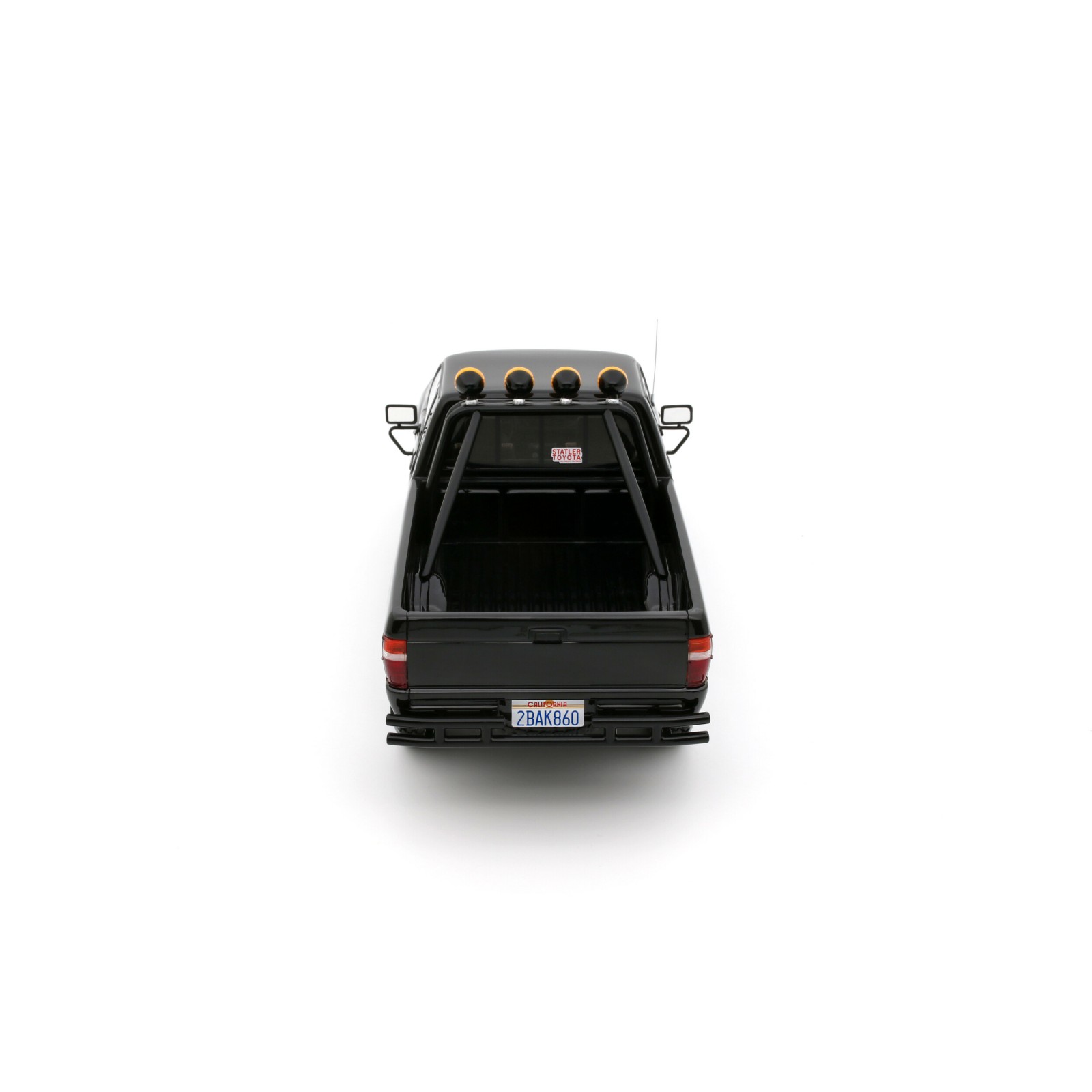 Toyota Hilux SR5 Glossy Black 202 1985