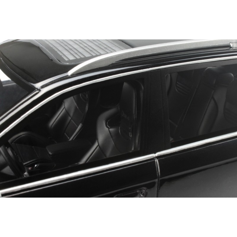 Audi RS 4 (B4) Avant Phantom Black Pearl Effect 2006