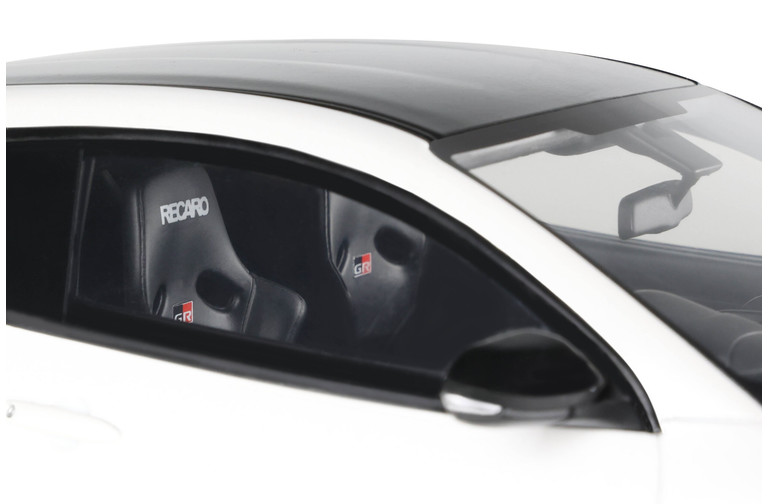 GRMN Yaris Rally Package Platinium White Pearl 2022