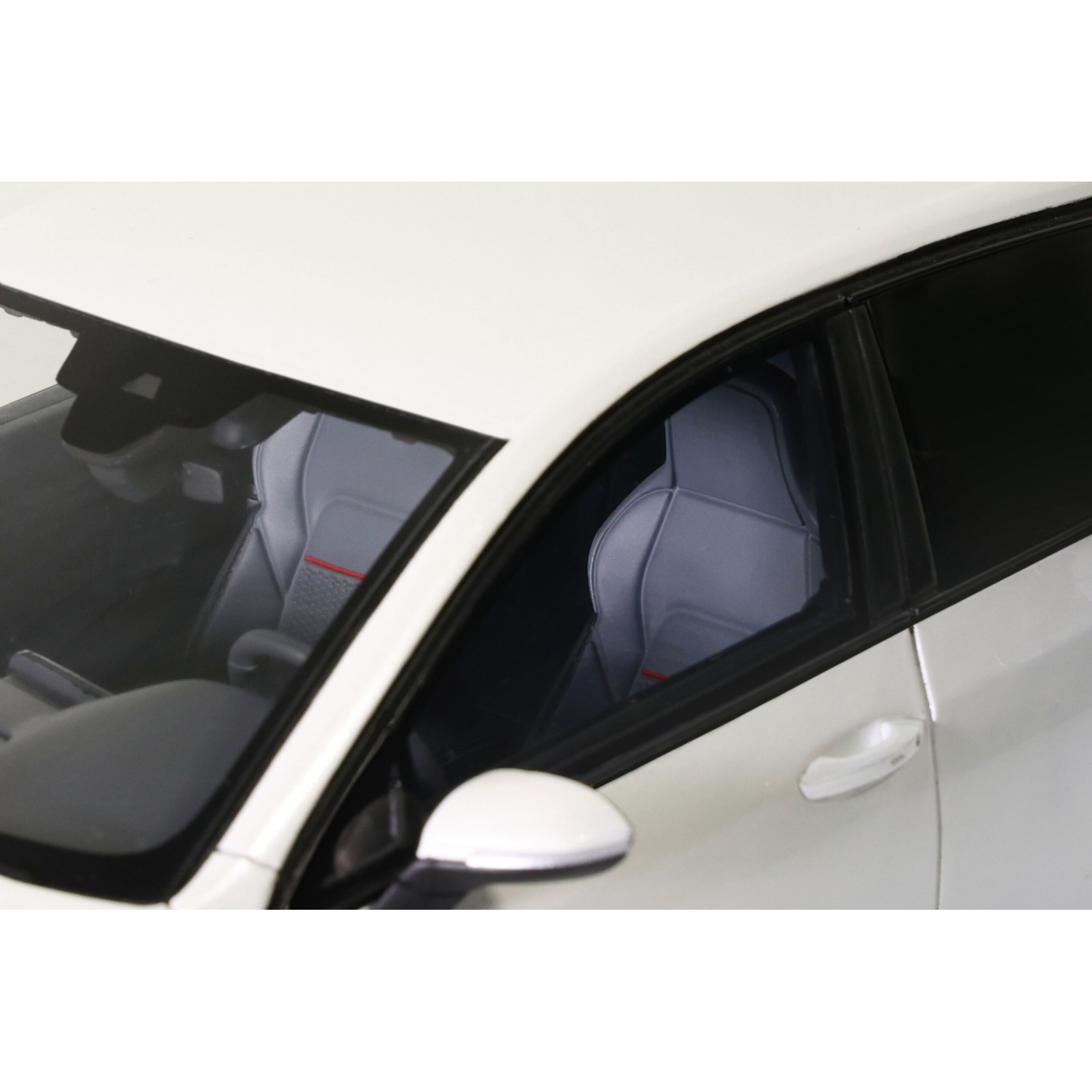 Volkswagen Golf VIII Gti Clubsport Oryx White Pearl L0K1 2021