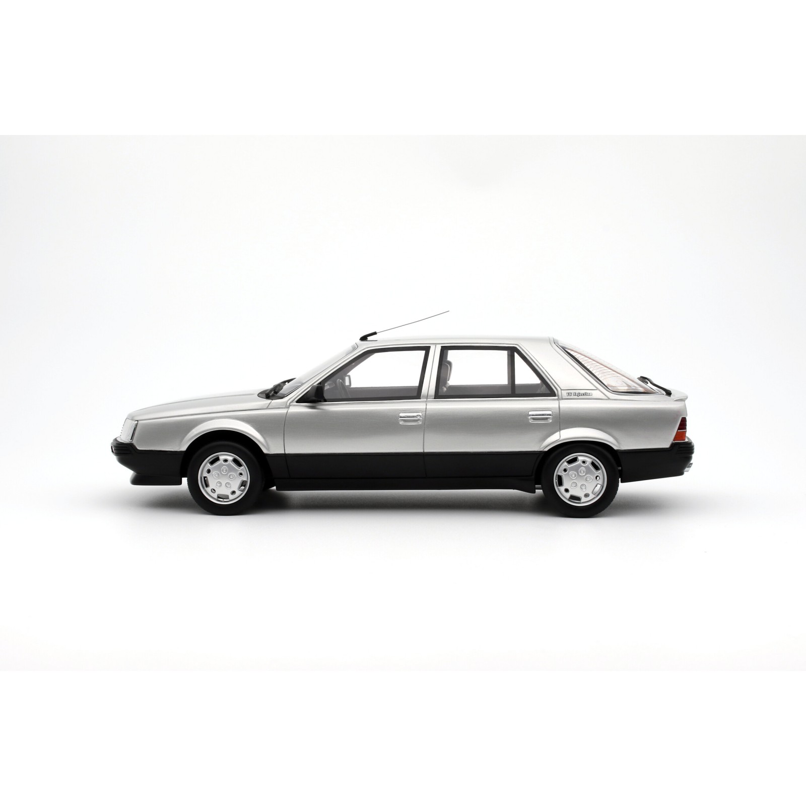 Renault 25 Phase 1 V6 Injection Argent 620 1985