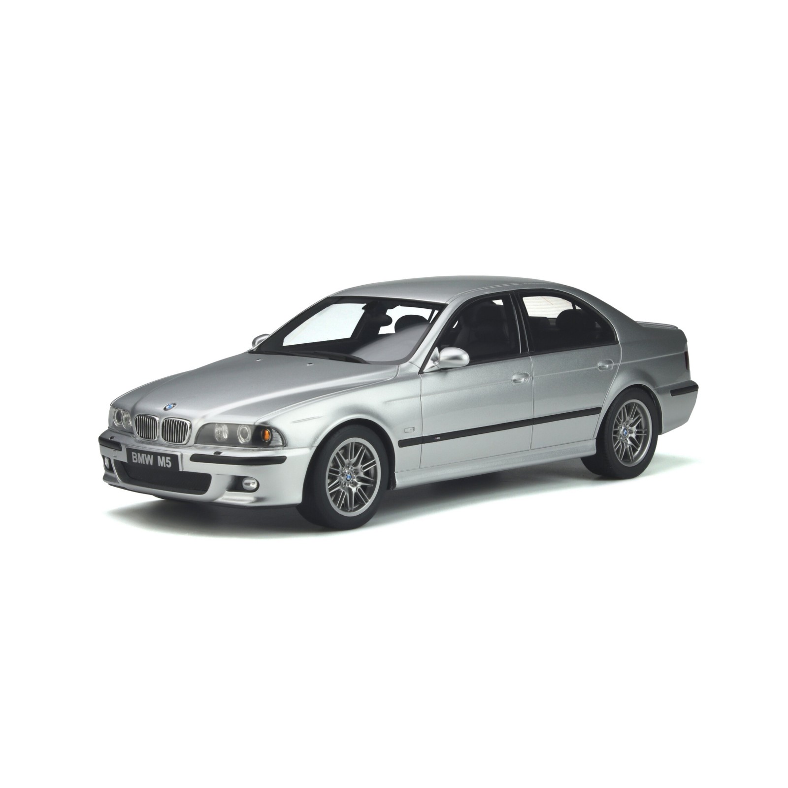 BMW E39 M5 Titanium Silver 2002