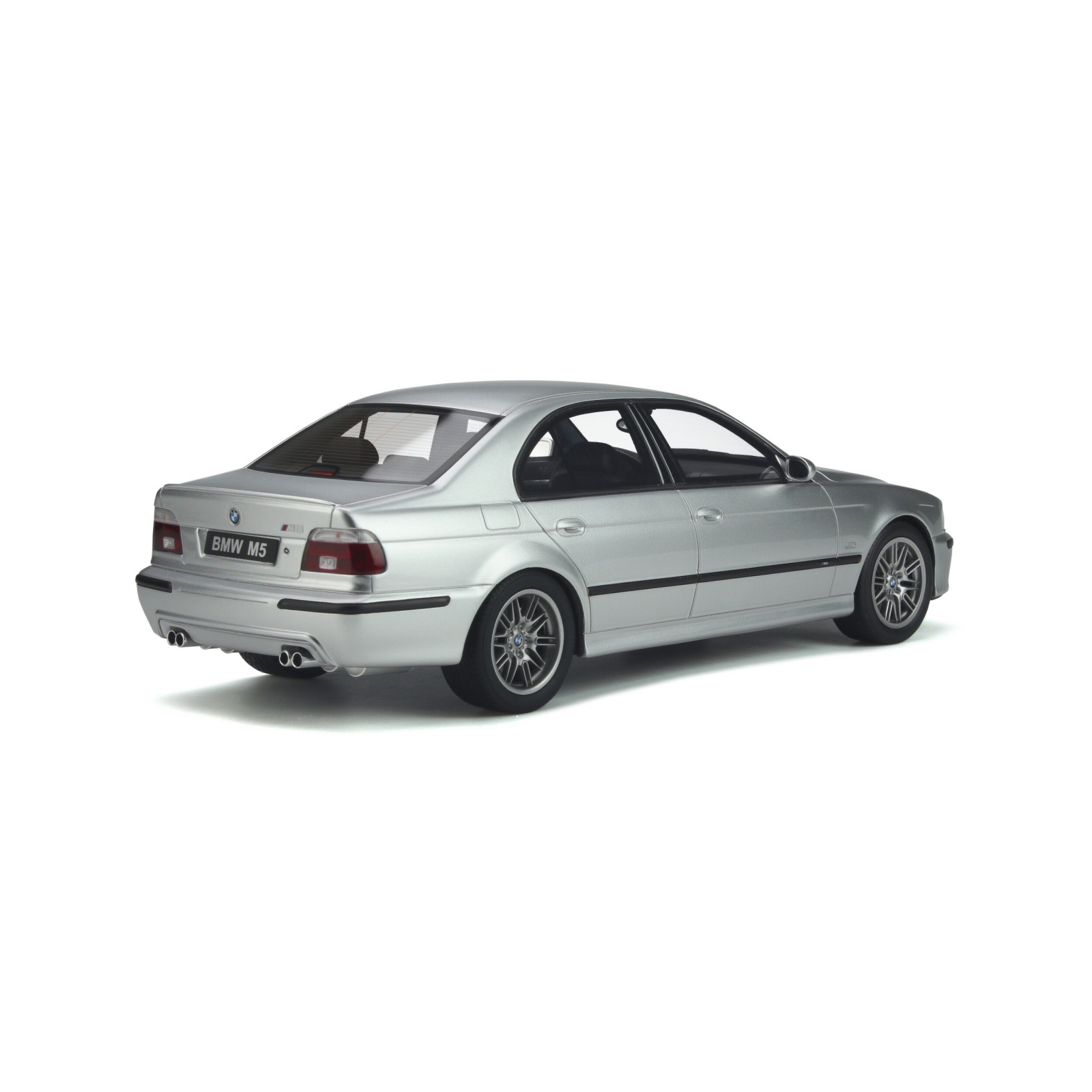 BMW E39 M5 Titanium Silver 2002