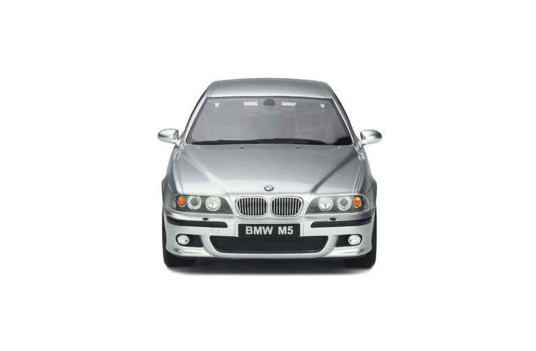 BMW E39 M5 Titanium Silver 2002