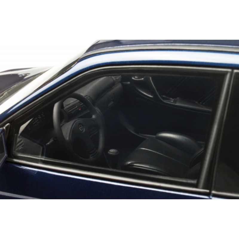 Opel Astra GSi 16V Spectral Blue Mica 1992