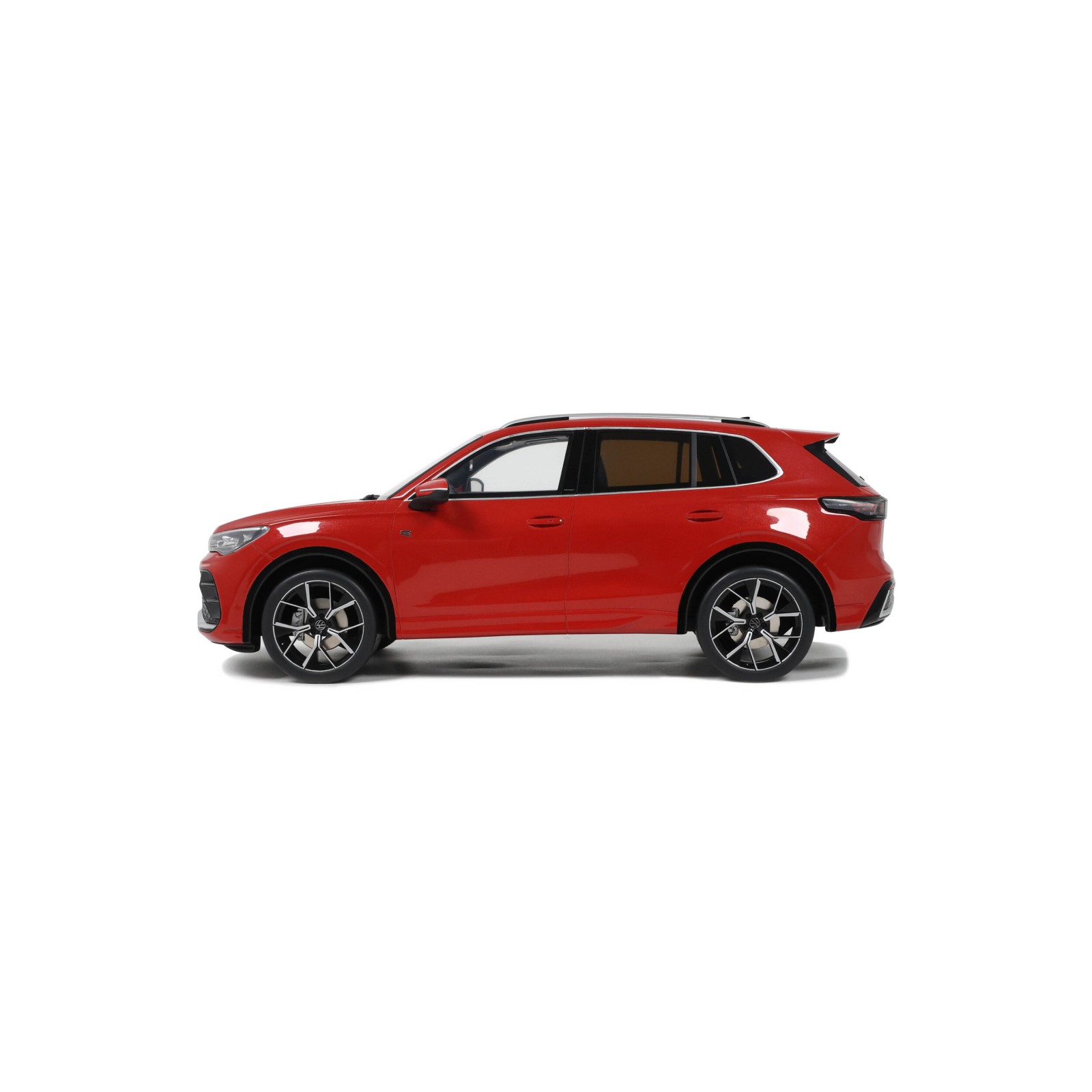 Volkswagen Tiguan e Tsi R-Line Persimmon Red Metallic LB3B 2024