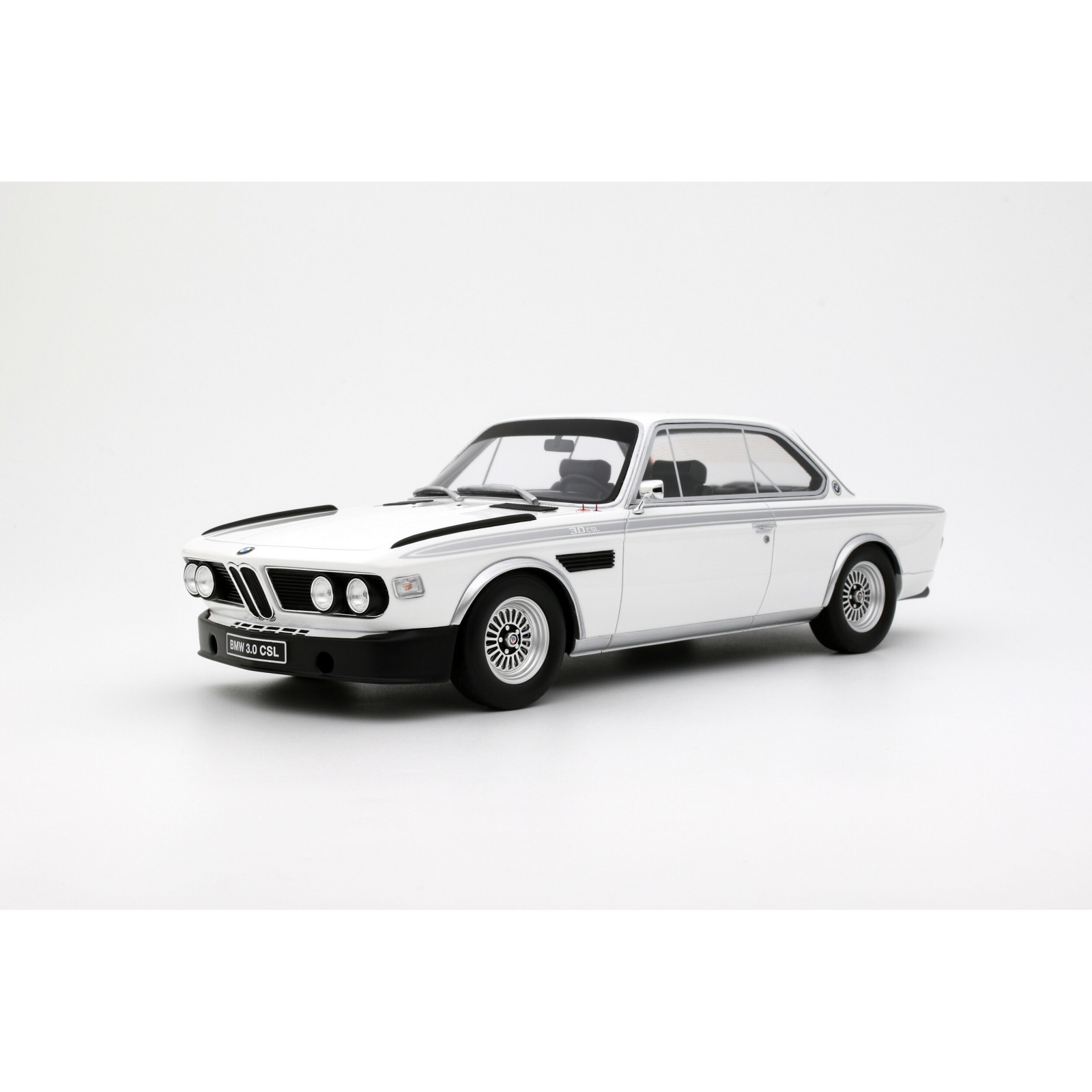 BMW 3,0 CSL Chamonix White 1972