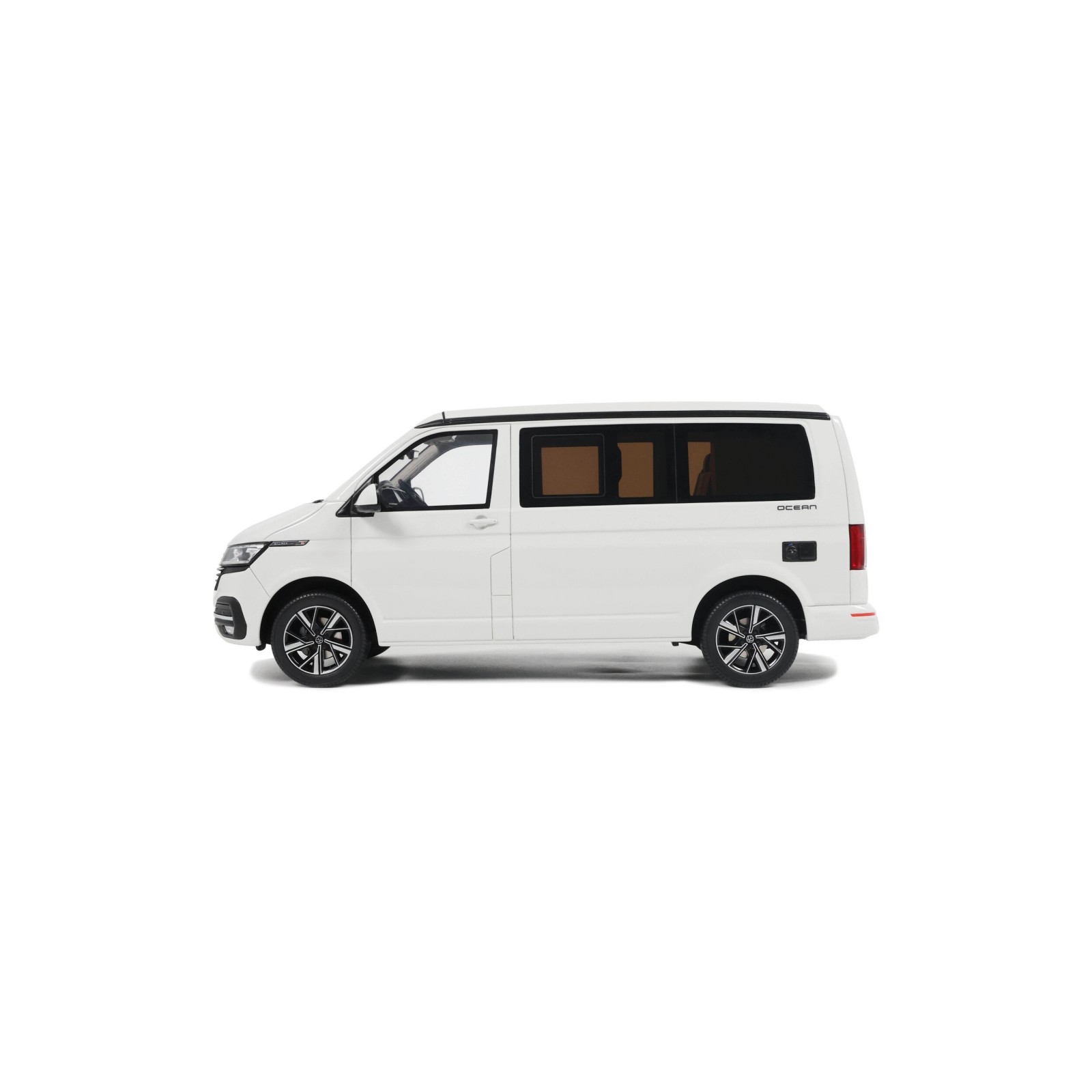 Volkswagen T6.1 California Ocean Candy White LB9A 2021