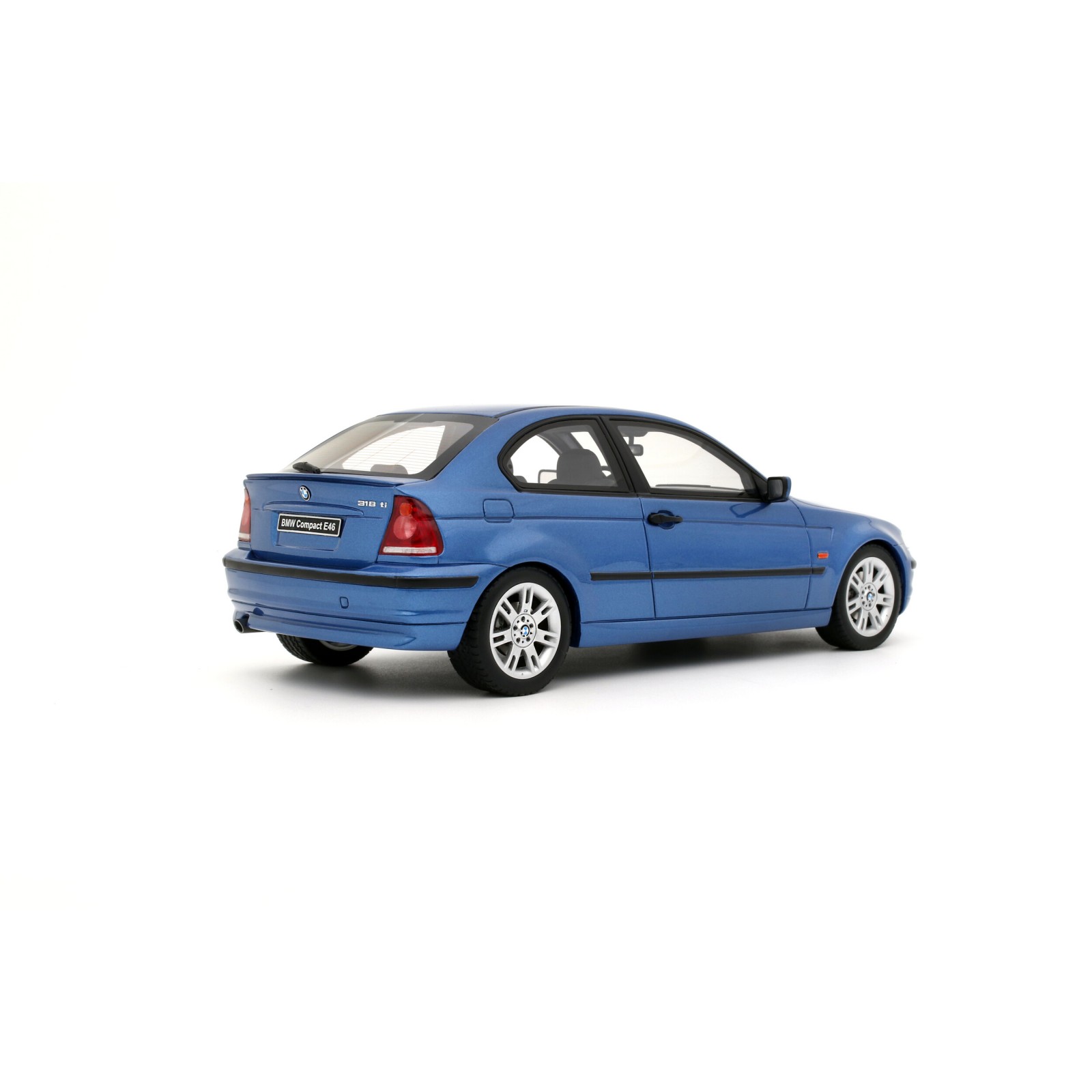 BMW E46 318 ti Compact Estoril Blue 2002
