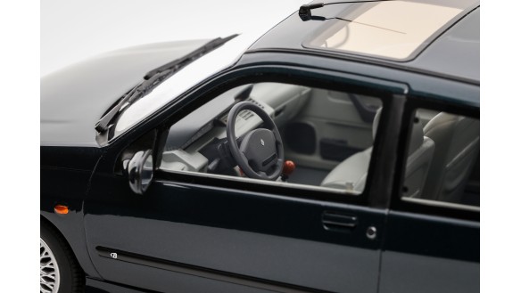 Renault Clio Baccara 1.8 Abyss Green 1995