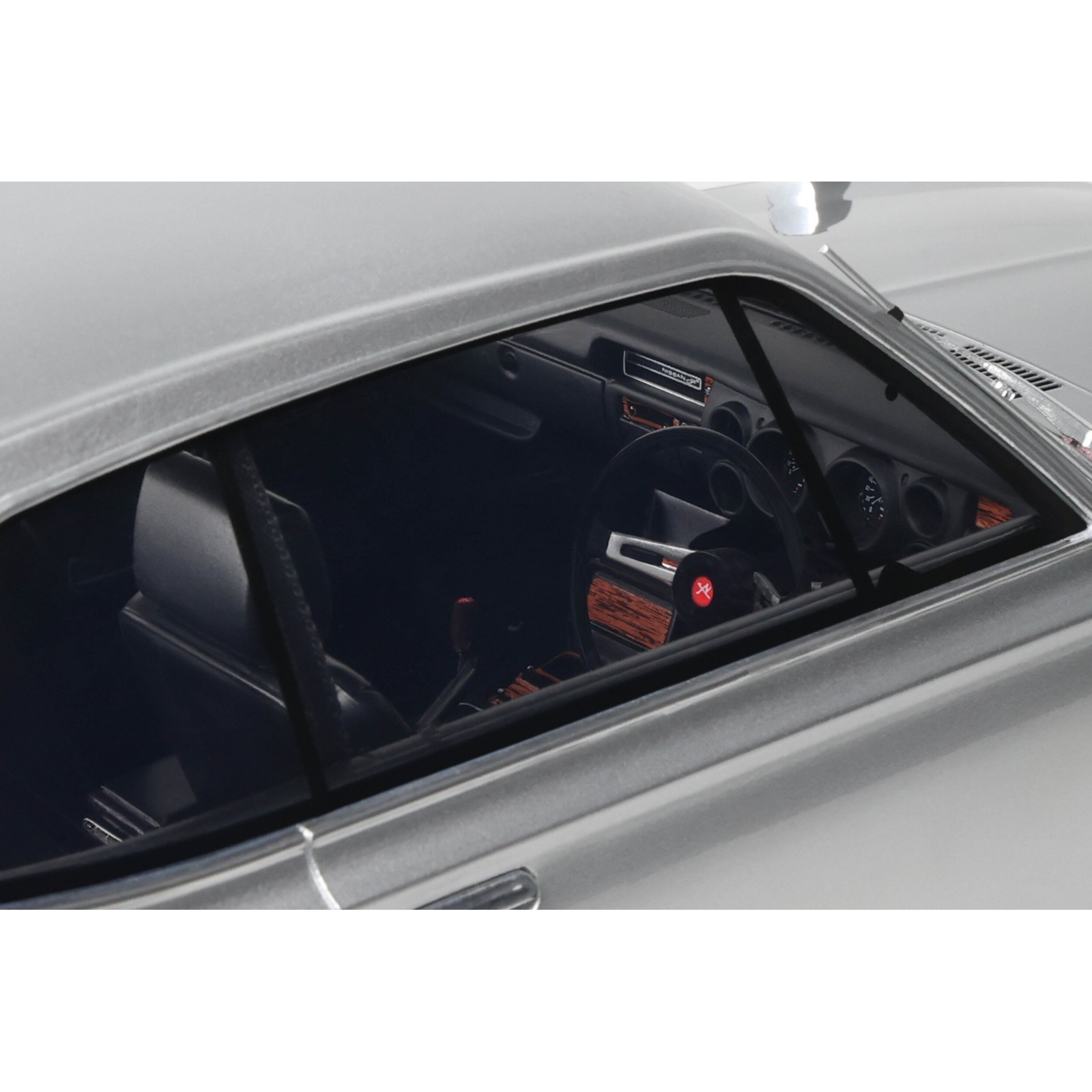 Nissan Skyline 2000 GT-R (KPGC10) Silver 700 1971