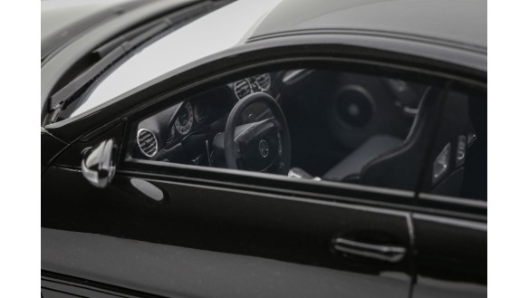 Mercedes-Benz C209 CLK DTM AMG Coupe Obsidian Black Metallic 2004