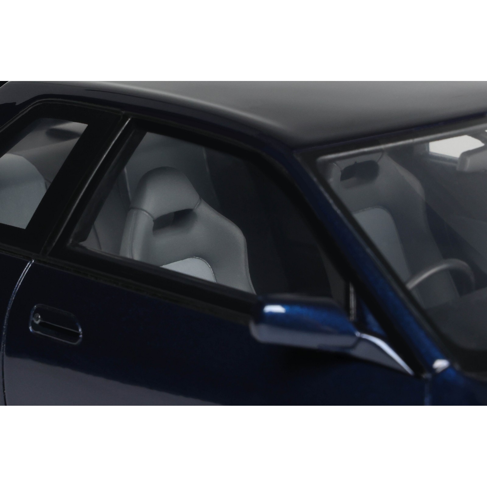 Nissan Skyline GT-R (BNR32) Dark Blue Pearl TH1 1993