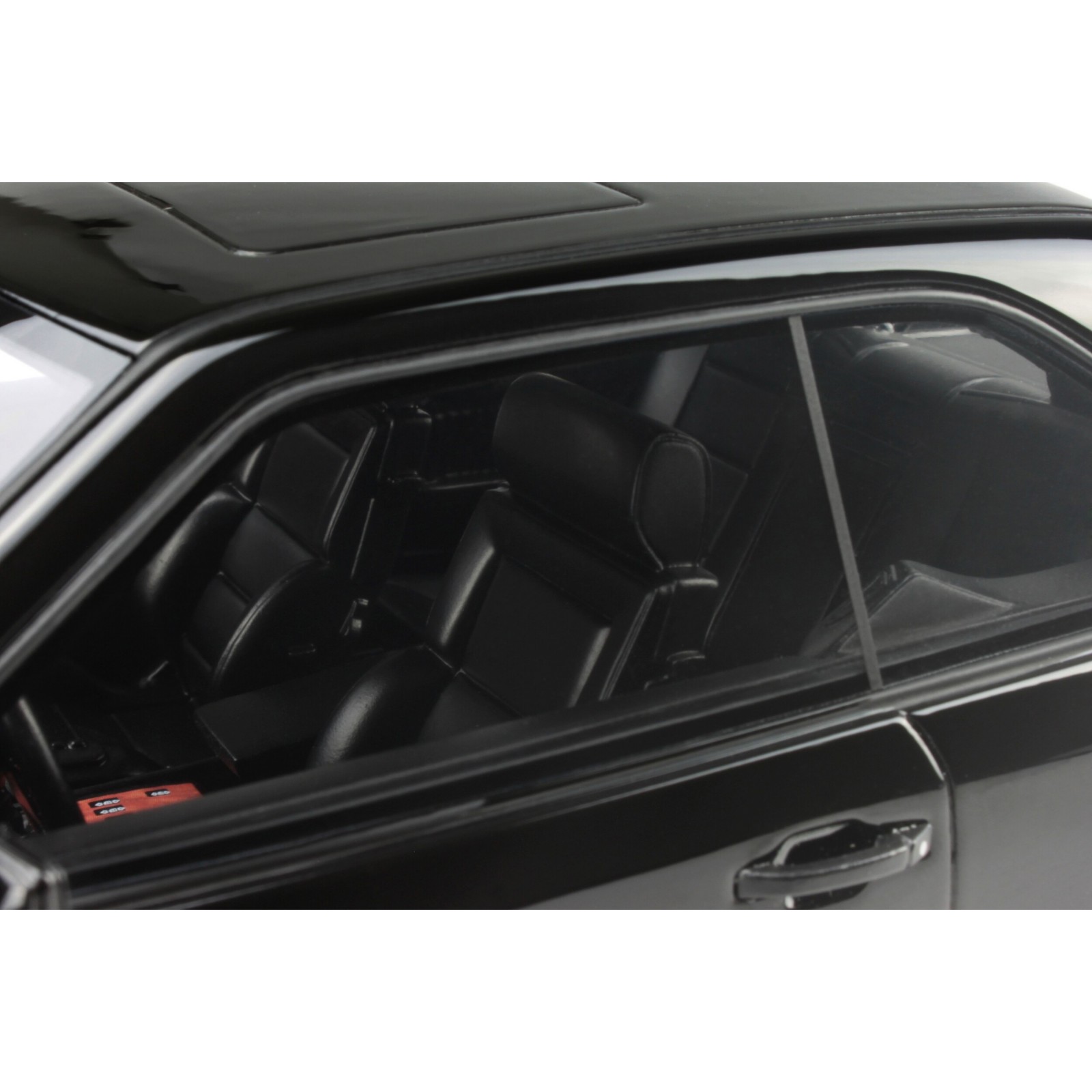 Mercedes-Benz C124 6.0L The Hammer Black 040 1986