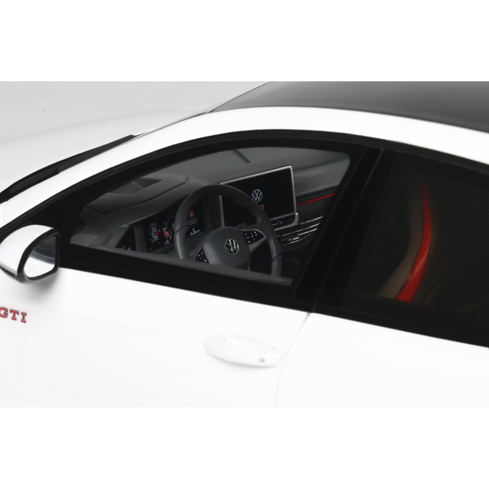 Volkswagen Golf Mk.8 GTi Clubsport Pure White 2024