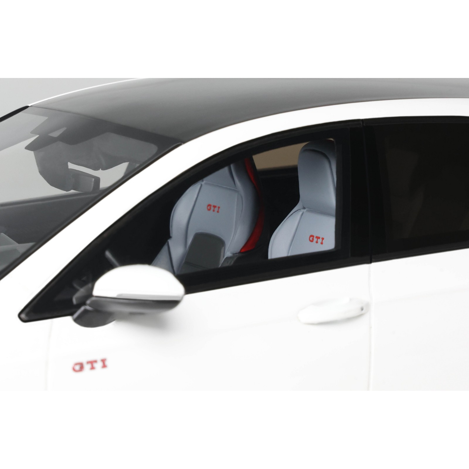 Volkswagen Golf Mk.8 GTi Clubsport Pure White 2024