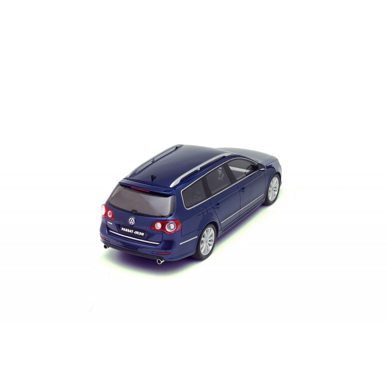 Volkswagen Passat (B6) R36 Variant Biscay Blue 2017