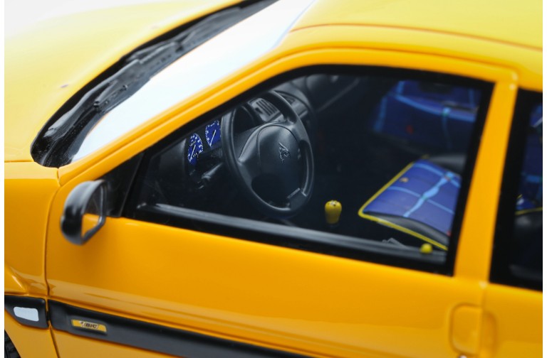 Citroën Saxo 1.4 BIC Phase 2 Orange Mango 2000