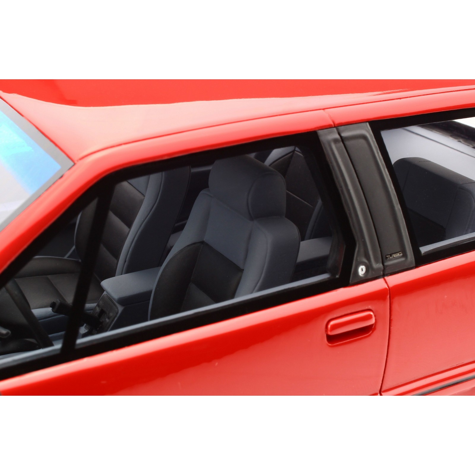 Volvo 480 Turbo Red 217 1989