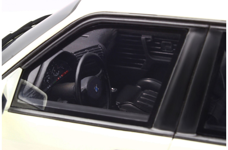 BMW E30 Touring M Pack Alpine White 1991