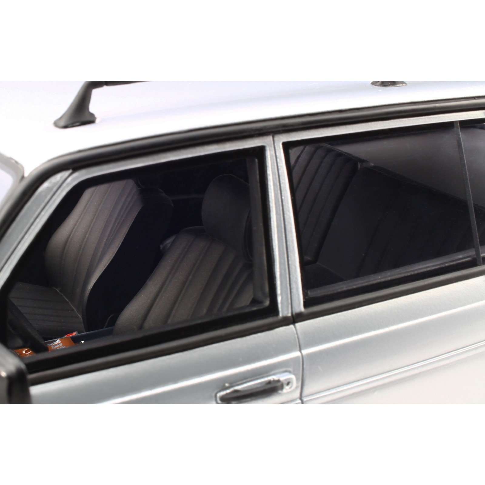 Mercedes-Benz 280 TE (S123) AMG Brilliant Silver 1982