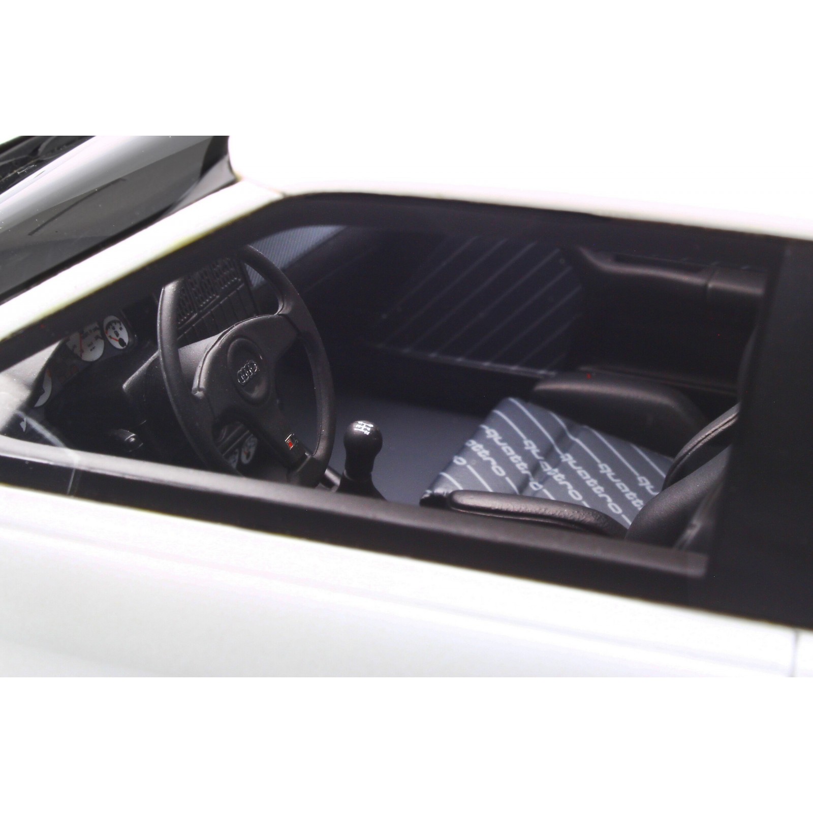 Audi S2 Pearl White 1991