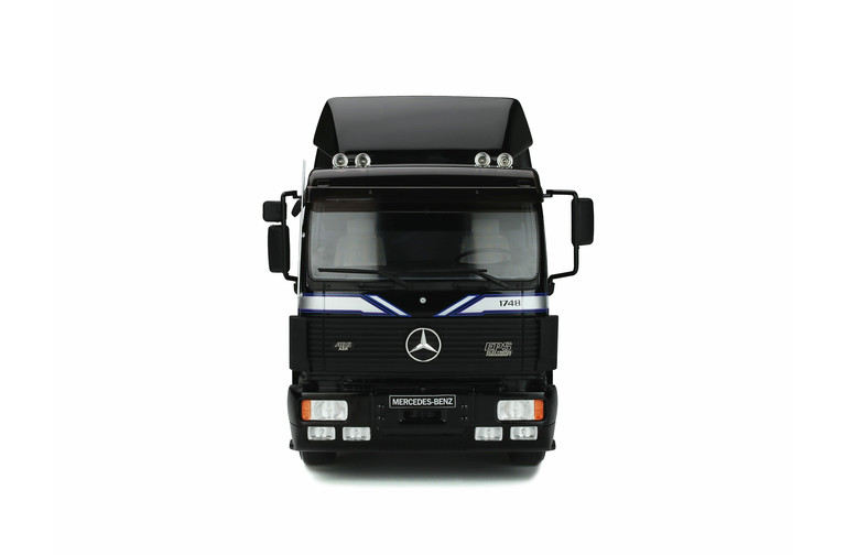 Mercedes-Benz SK 1748 Schwarz Black 1990