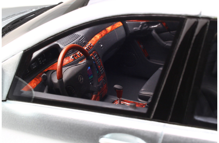 Mercedes-Benz S-Class (W220) 55 AMG Brilliant Silver 2000