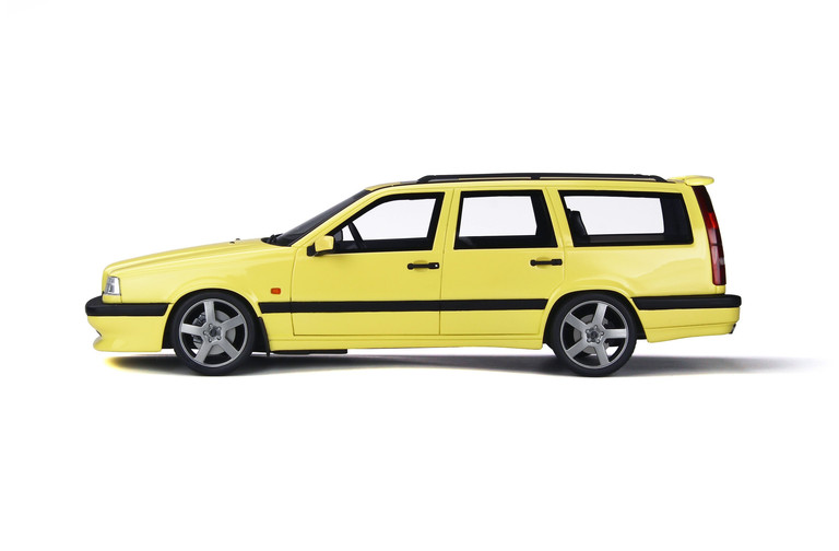 Volvo 850 T5-R Cream Yellow 1995
