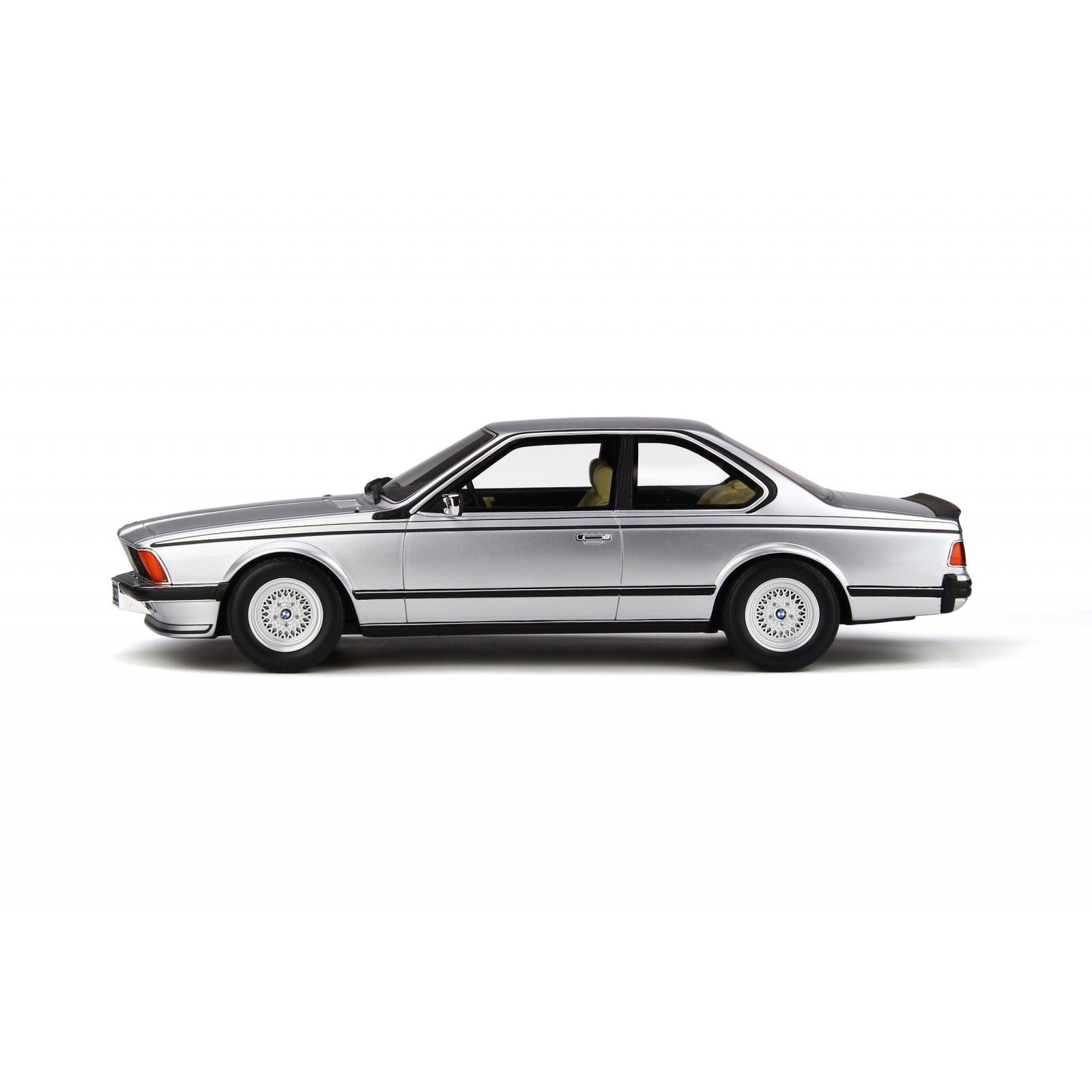 BMW E24 635 CSI Polaris Silver 1982