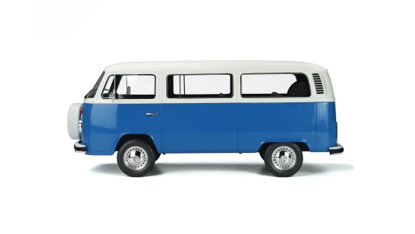 Volkswagen Kombi T2 White-Blue 1978