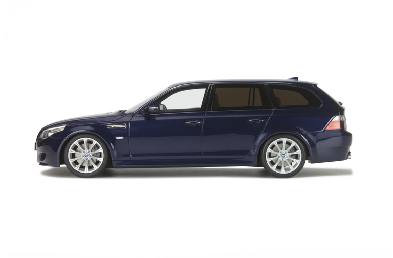 BMW M5 (E61) Touring Monaco Blue 2007