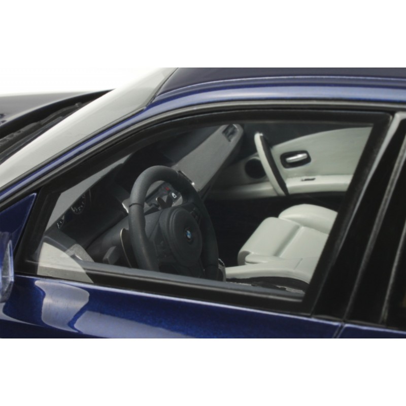 BMW M5 (E61) Touring Monaco Blue 2007
